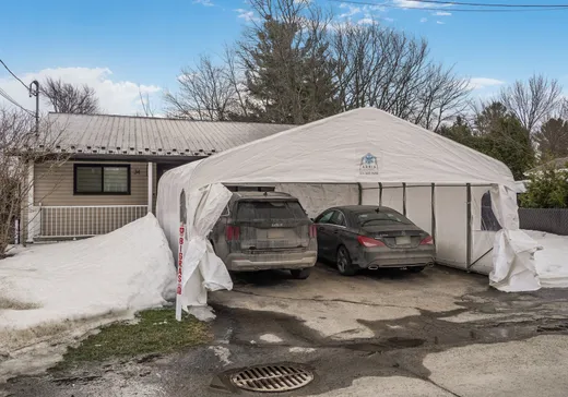 Two or more stories for sale - 34 27e Avenue O., Blainville, J7C1G4