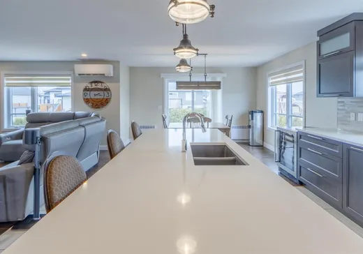 Maison à vendre - 112 Rue Couture, Saint-Christophe-D'Arthabaska, G6S 0V8