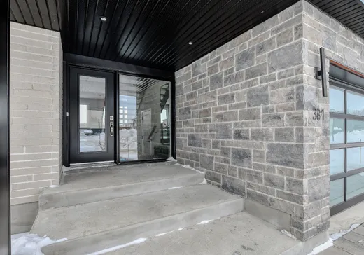 Maison à vendre - 381 Rue des Hirondelles, Sainte-Marthe-sur-le-Lac, J0N 1P0