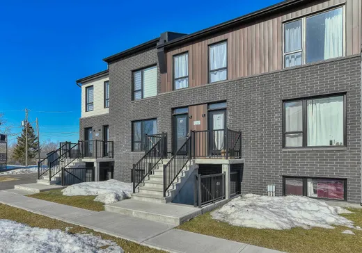 Condo à vendre - 3167 Rue André, Sainte-Marthe-sur-le-Lac, J0N1P0