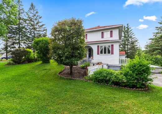 Maison à vendre - 451 6e Avenue N., Saint-Georges, G5Z 0R7