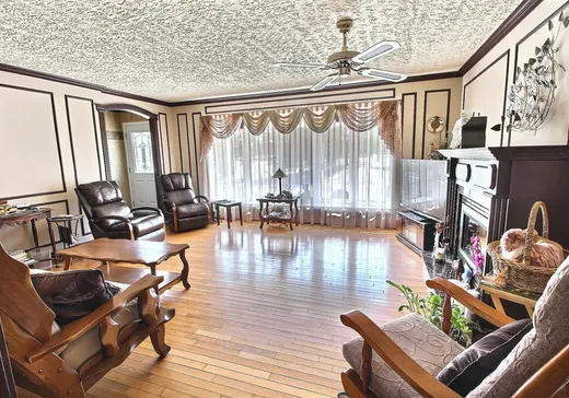 Maison à vendre - 220 Rue Perreault, Victoriaville, G6P 5E9