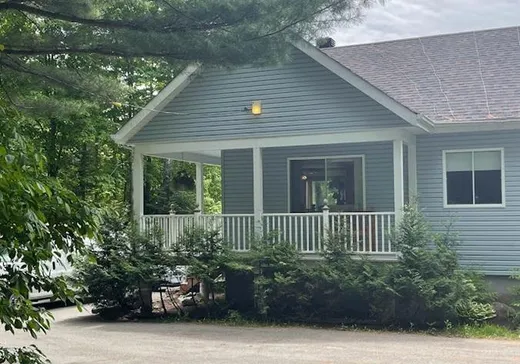 Bungalow à vendre - 8200 Route 335, Saint-Calixte, J0K1Z0