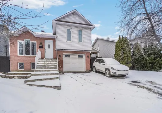 Two or more stories for sale - 7593 Boul. Lévesque E., Montreal (Villeray), H7A1S7