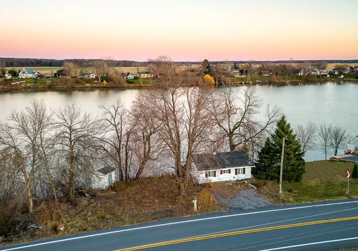 Maison à étages à vendre - 1787 Rue St-Jean-Baptiste, Saint-Roch-de-Richelieu, J0L2M0