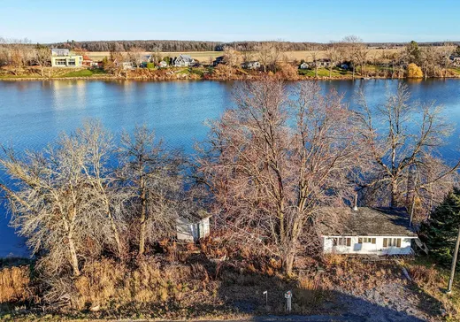 Maison à vendre - 1787 Rue St-Jean-Baptiste, Saint-Roch-de-Richelieu, J0L 2M0