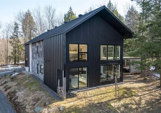Maison à étages à vendre - 71 Ch. du Hameau, Asbestos, J0A1L0