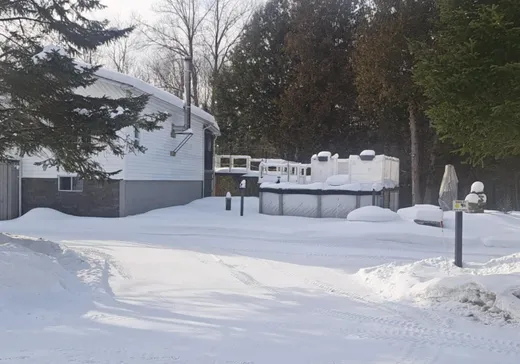 Maison à vendre - 1089 Ch. du Domaine, St-Andre-Avellin, J0V 1W0