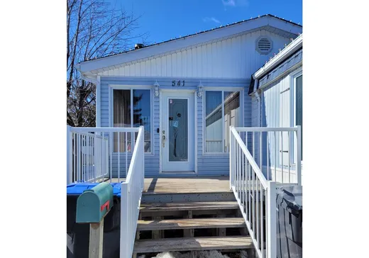 Loft for sale - 541 26e avenue du Domaine, Sainte-Marthe-sur-le-Lac, J0N 1P0