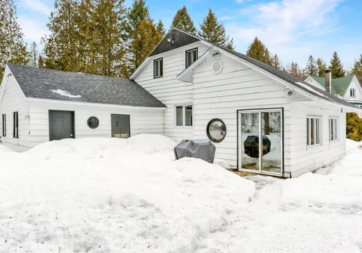 Maison à étages à vendre - 171 Ch. du Lac-des-Amoureux, St-Mathieu-Du-Parc, G0X1N0