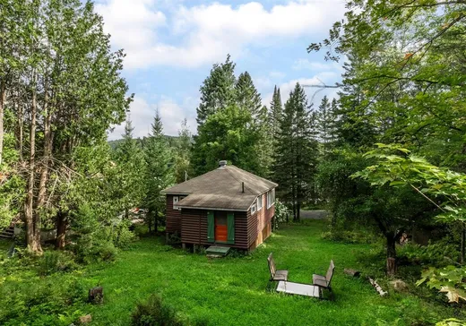 House for sale - 2237 Ch. du Village, St-Adolphe d'Howard, J0T 2B0