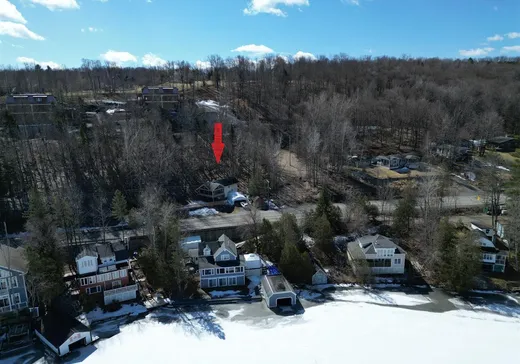 Bungalow à vendre - 544 Rue Main, Magog, J0B1C0