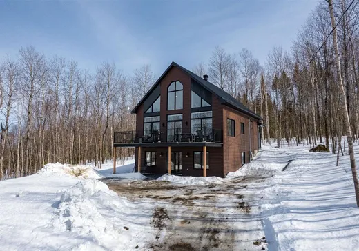 1 1/2 Storey for sale - 405 Ch. de la Détente, Lac-Mégantic, G0Y1E1