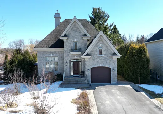 Maison à étages à vendre - 409 Rue de la Seugne, L'Assomption, J5W0E7