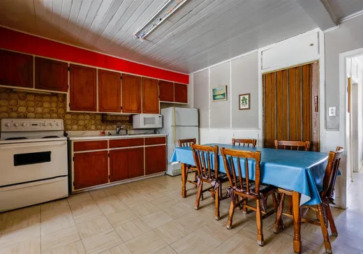 Maison à vendre - 289 Av. Plante, Vanier, G1M 1S4