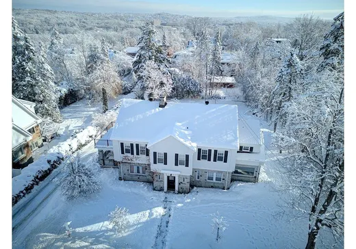 Maison à étages à vendre - 622 Rue de l'Ontario, Sherbrooke, J1J3R6