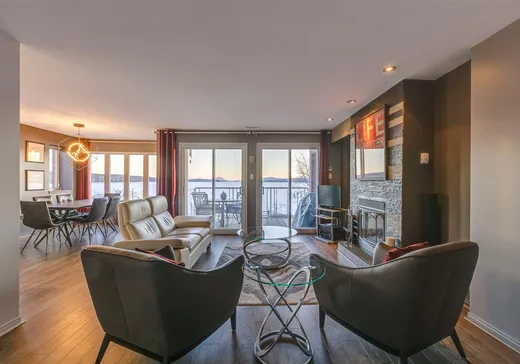 Condo à vendre - 1180A-201 Rue Principale O., Magog, J1X 2B6