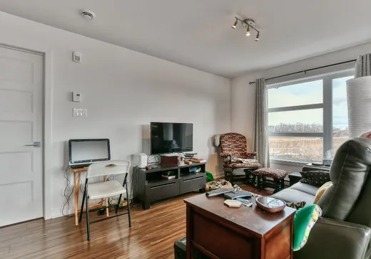 Condo à vendre - 2100 Rue de la Salamandre, Sainte-Marthe-sur-le-Lac, J0N 1P0