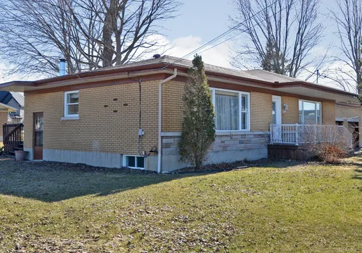 House for sale - 360 Route 132, Sainte-Barbe, J0S 1P0