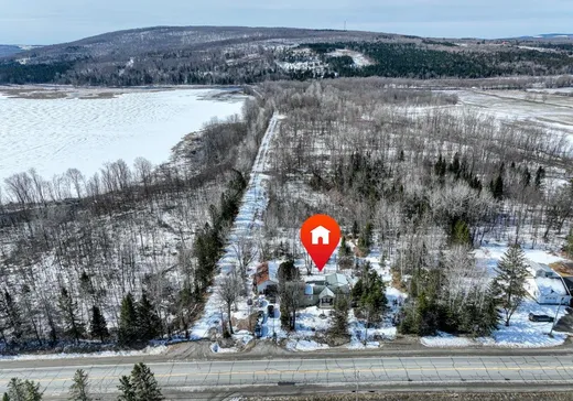 Two or more stories for sale - 541 Route 165, Thetford-Mines, G6H2M2