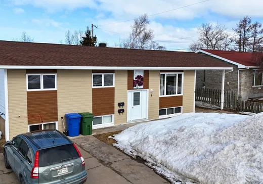 Maison à étages à vendre - 9 Rue Arcand, Sept-Îles, G4R4G2