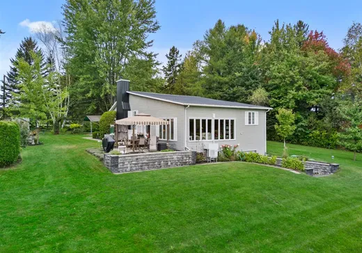 Maison à vendre - 1027 Route Therrien, Sainte-Clotilde-de-Horton, J0A 1H0