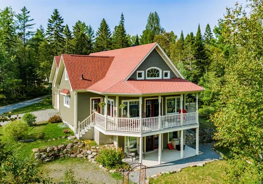 Two or more stories for sale - 750 Rg B, St-Joseph-De-Coleraine, G0N1B0