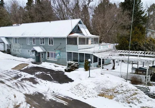 House for sale - 11-13 Rue Baker, Morin-Heights, J0R 1H0