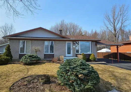 Bungalow for sale - 1415 Rue Mayrand, Drummondville, J2C3B1