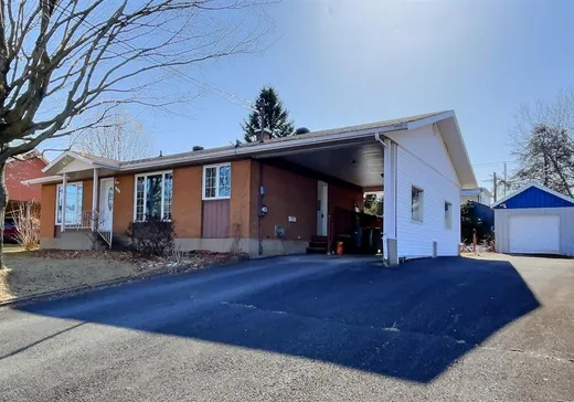 Bungalow à vendre - 1440 Rue Magnan, Plessisville, G6L1C8