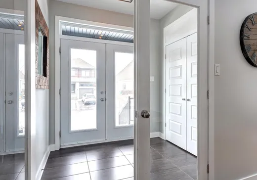 Maison à vendre - 271 Rue Yves, Sainte-Marthe-sur-le-Lac, J0N 1P0