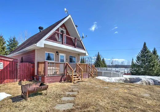 1 1/2 Storey for sale - 416 Route 307, Val-des-Bois, J0X3C0