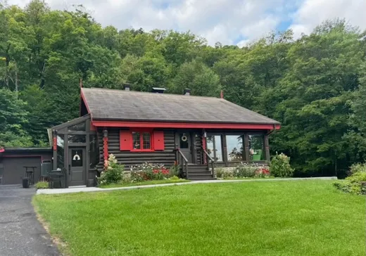 Maison à étages à vendre - 623 Ch. du Lac-Millette, Saint-Sauveur, J0R1R3