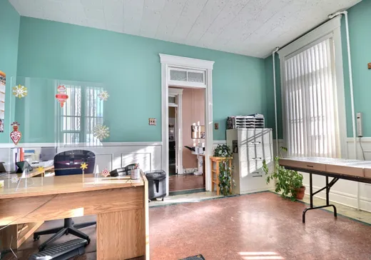 Maison à vendre - 2315 Av. Royale, Beauport, G1C 2R7