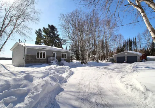 Two or more stories for sale - 344 Ch. du Lac-Ben, Val-d'Or, J9P7B9