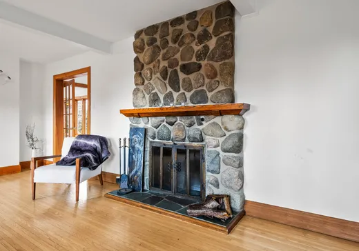 Maison à vendre - 335 Rue des Oeillets, Otterburn Park, J3H 6L3