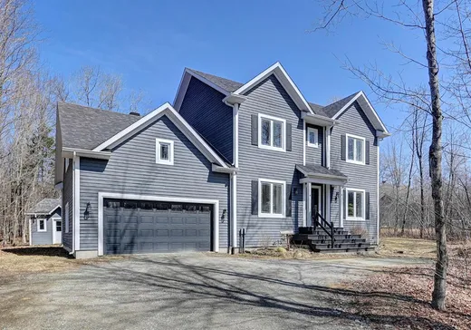 Two or more stories for sale - 3104 Rue André-Cailloux, Sherbrooke, J1N0G5
