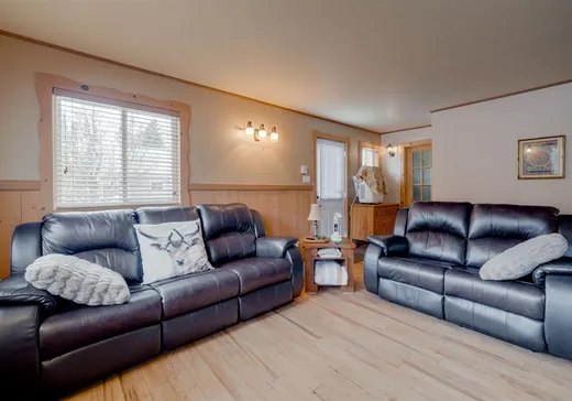 Maison à vendre - 361 Ch. du Lac-Plamondon, Saint-Raymond, G3L 4P9