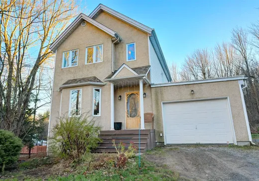 Two or more stories for sale - 1011 Rue Delorme, Saint-Jérôme, J5L1K7