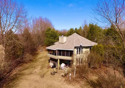 Bungalow for sale - 66 Ch. Norris, Richmond, J0B2B0