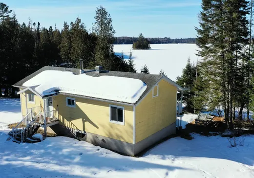House for sale - 322 Ch. du Tour-du-Lac-Lynch N., L'Ascension, J0T 1W0
