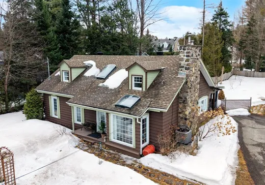 Maison à étages à vendre - 1400 Rue Archambault, Sainte-Adèle, J8B2X6