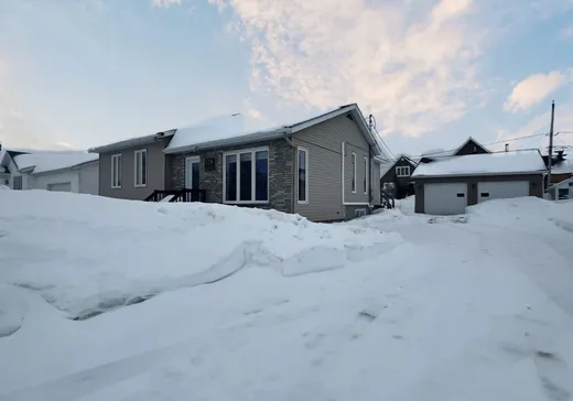 House for sale - 229 1re Rue E., Val-d'Or, J0Z 3C0
