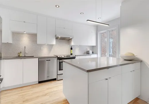 Two or more stories for sale - 6480 Rue Bannantyne, Montreal (Verdun), H4H1J7