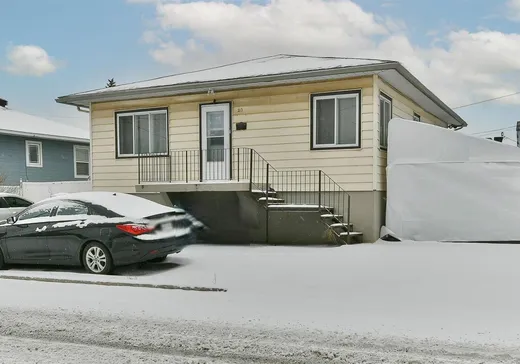 Bungalow à vendre - 20 Av. des Lacasse, Laval (Laval-sur-le-lac), H7K1J1