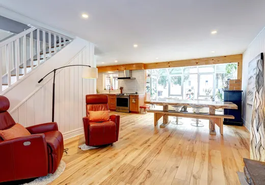 Maison à vendre - 109 Ch. Champagne, Saint-Sauveur, J0R 1R2