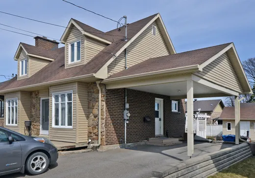 Maison à vendre - 21 Rue Daigneault, Salaberry-de-Valleyfield, J6T 5C2