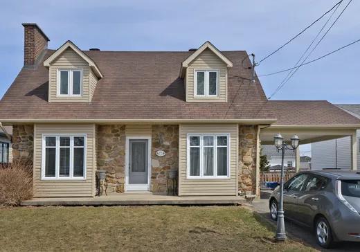 Maison à vendre - 21 Rue Daigneault, Salaberry-de-Valleyfield, J6T 5C2