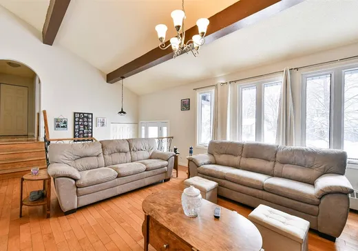 Maison à vendre - 3204 Rue Iberville, Les Nations, J1K 1W5