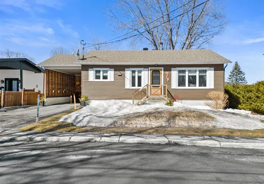 Bungalow à vendre - 175 Rue Tarrant, Magog, J1X3P1
